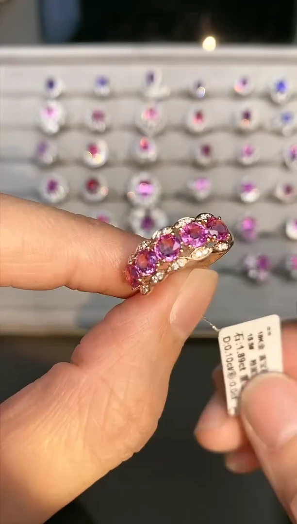 【闪购商品】彩色蓝宝石戒指18K金镶嵌1.89ct/专场专属价