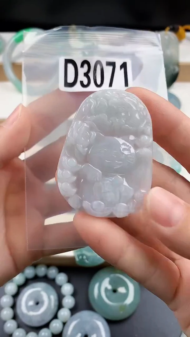 颈饰未镶嵌翡翠天然翡翠吊坠挂件