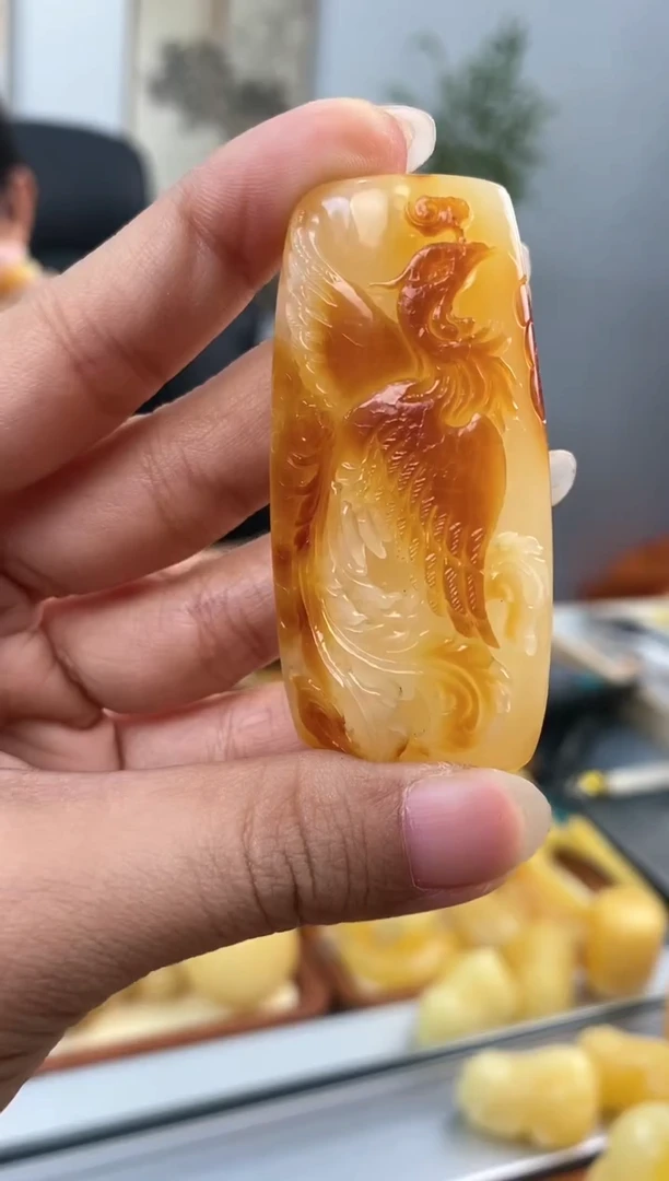 【闪购商品】蜜蜡裸石未镶嵌天然琥珀蜜蜡凤凰