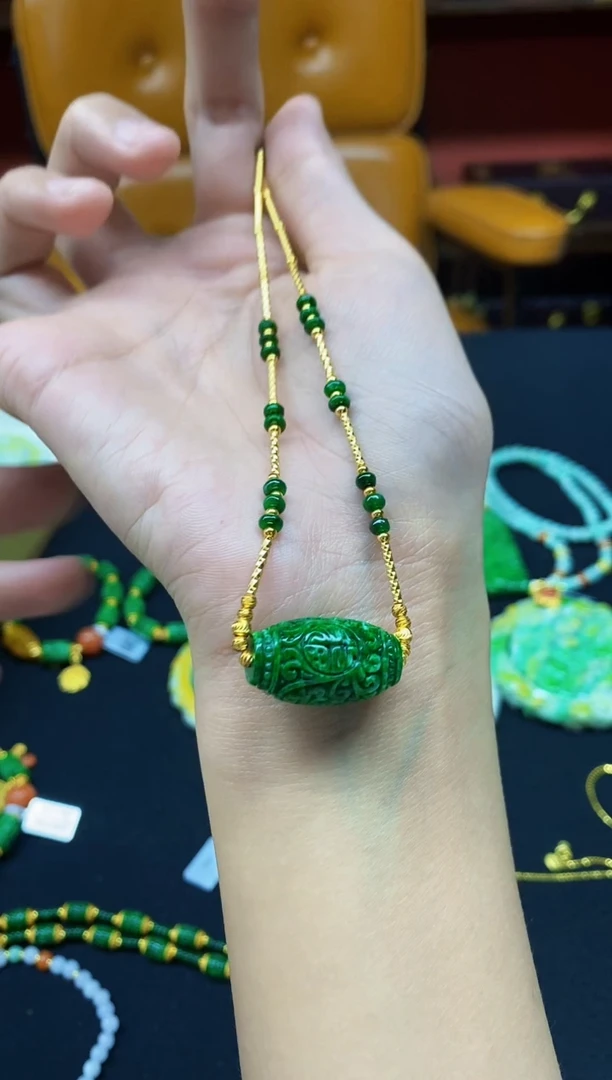 颈饰未镶嵌翡翠翡翠吊坠