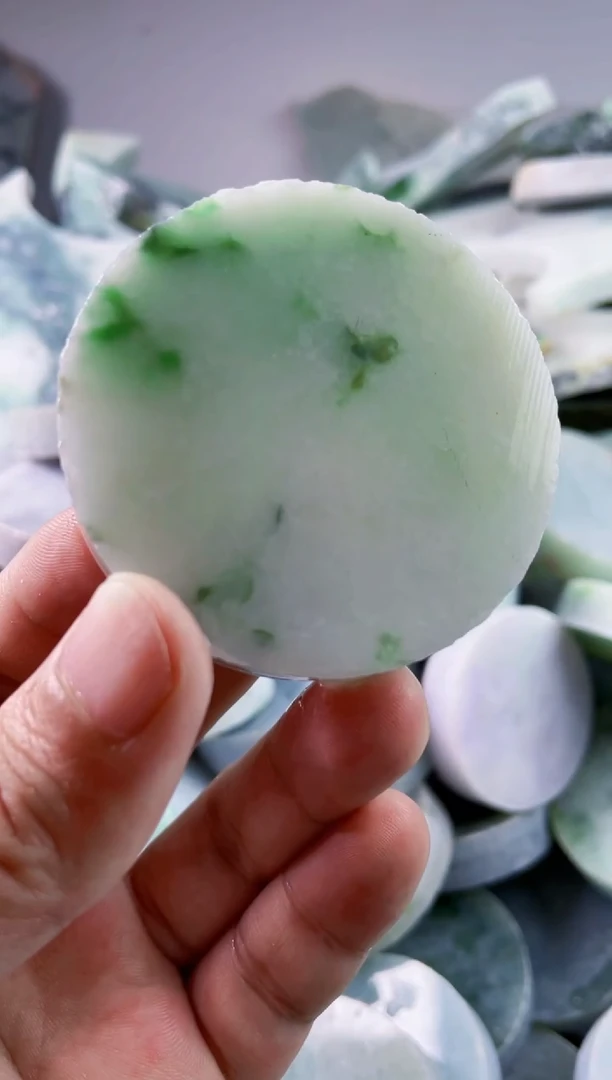 翡翠裸石天然A货缅甸翡翠
