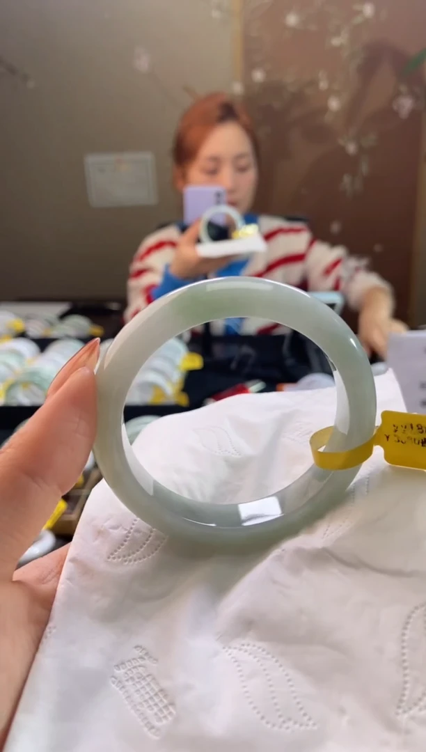 未镶嵌手镯翡翠先*54.9圈口t