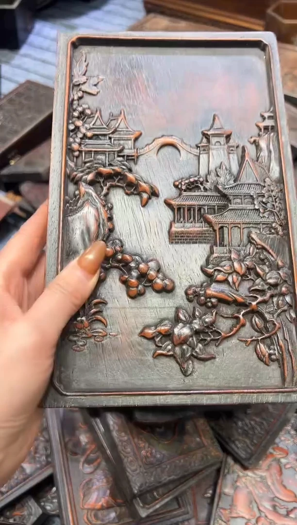 木紫檀雕刻一物一拍