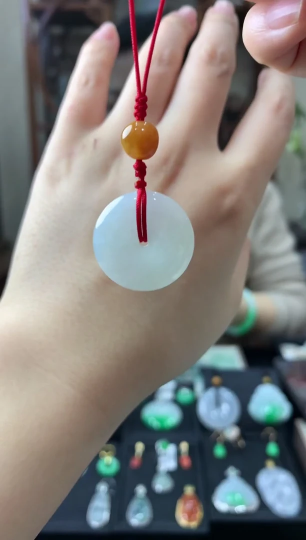 【闪购商品】翡翠吊坠(不含链)未镶嵌挂件