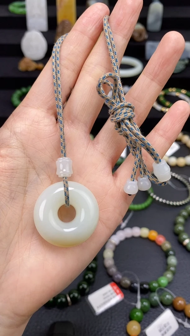 未镶嵌和田玉挂件扣子挂件