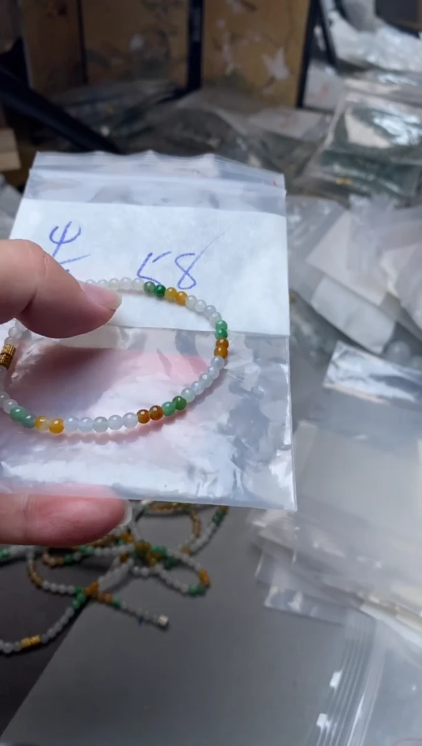 翡翠未镶嵌颈饰天然缅甸翡翠