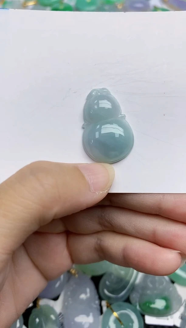 翡翠未镶嵌颈饰天然翡翠A货