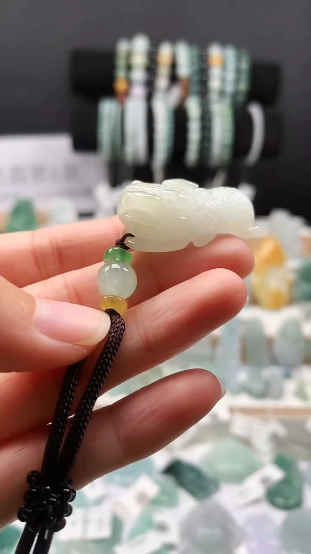 吊坠(不含链)未镶嵌翡翠45三脚金蟾
