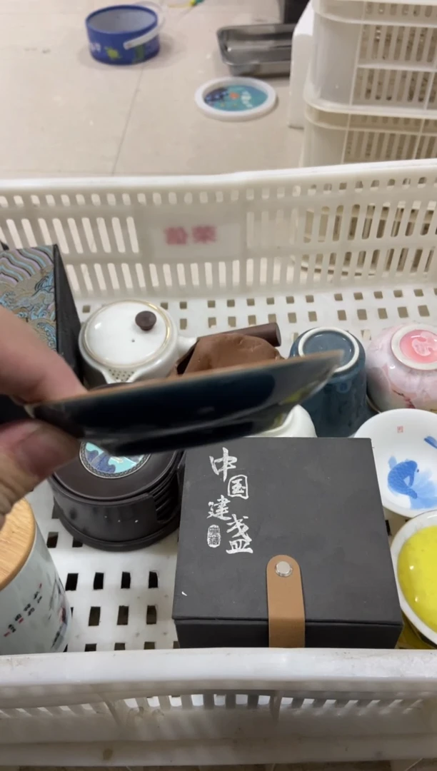 杯子瓷无运费险有瑕疵的摄影的产品有使用过的痕迹有点脏介意勿拍