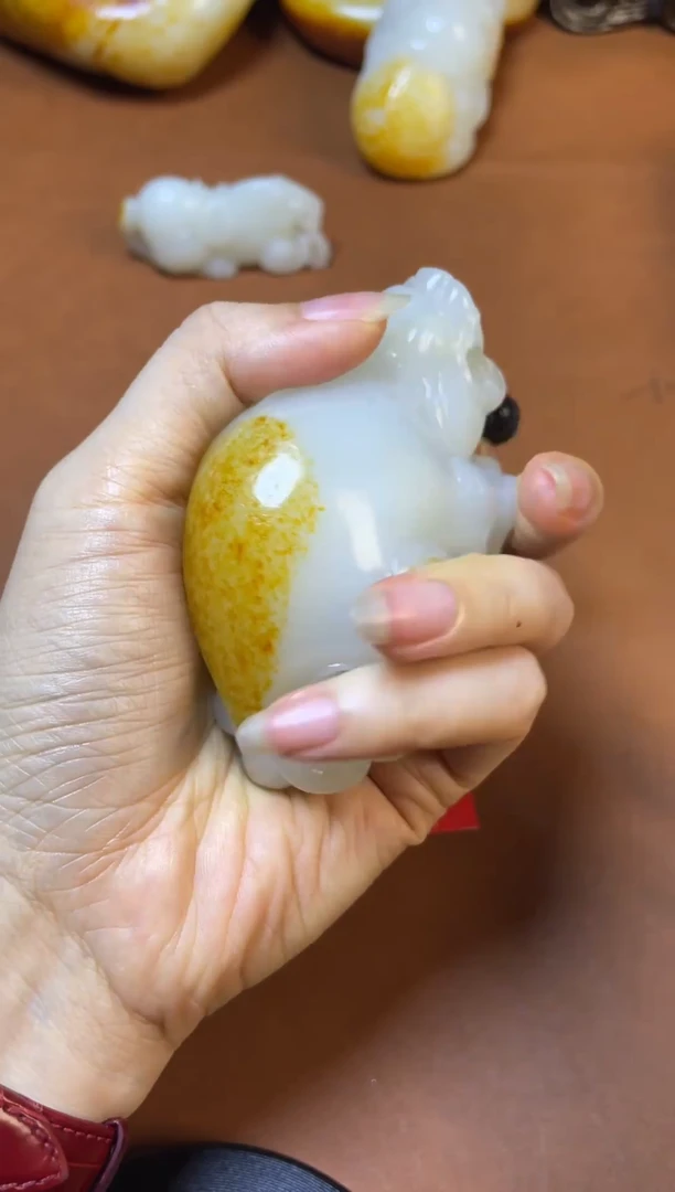 未镶嵌和田玉挂件用****…和田玉