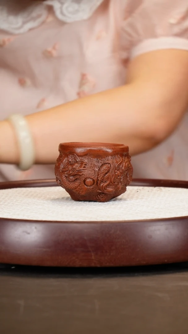 紫砂茶杯沉香九龙杯