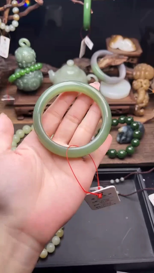 和田玉手镯未镶嵌和****别青海湖水绿 56圈9009041