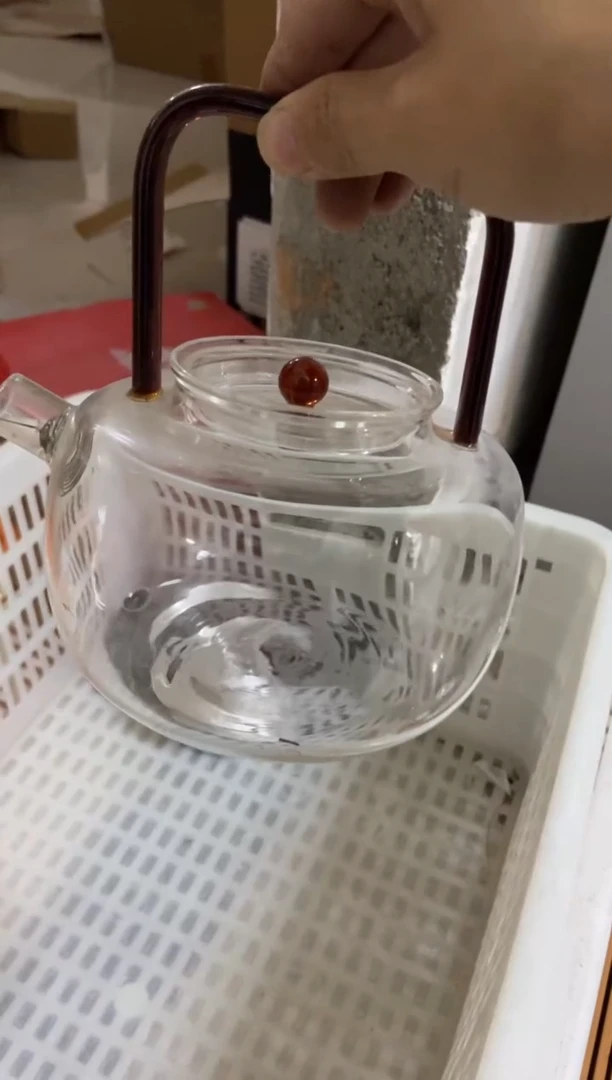 杯无运费险有瑕疵的摄影的产品有使用过的痕迹有点脏介意勿拍