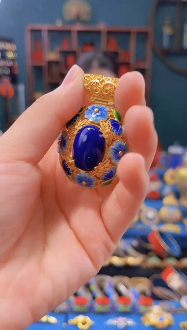 非遗技艺 花丝镶嵌吊坠