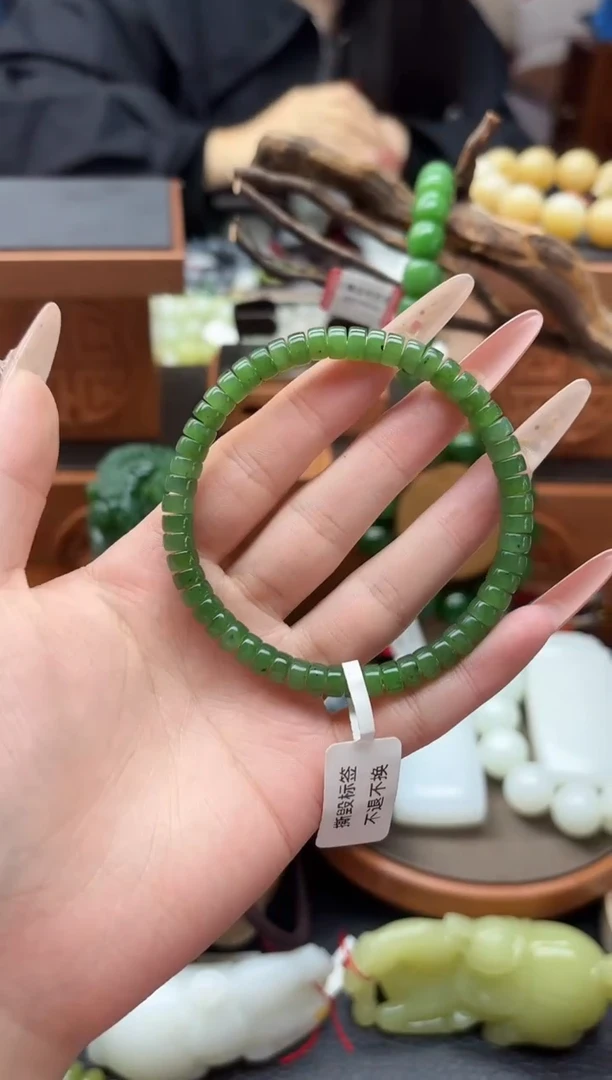 未镶嵌手串和田玉董小姐推荐 多样性发货 拍一发一by6