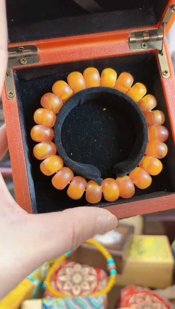 【闪购商品】蜜蜡手链未镶嵌【闪购商品闪购商品】