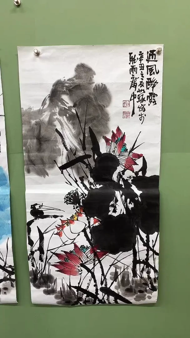 竖款精品三尺荷花，迎风