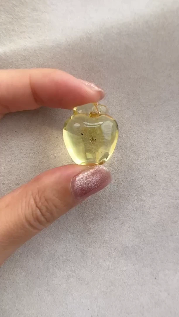 【闪购商品】琥珀裸石未镶嵌10120020-手机坠