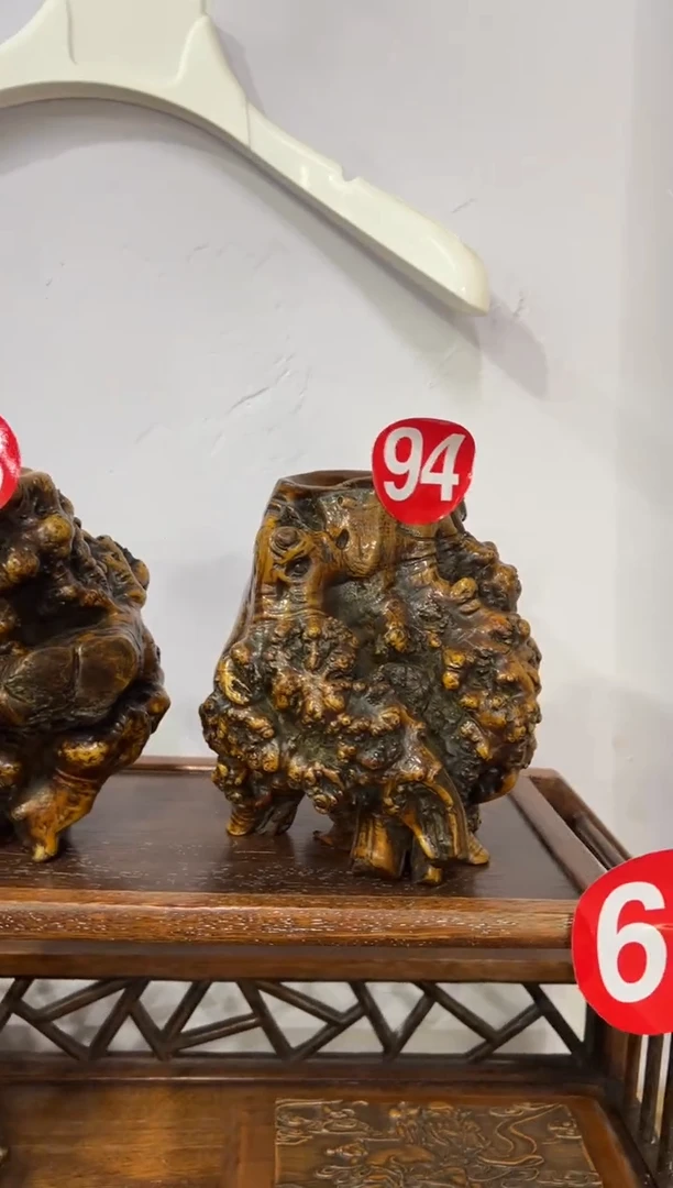 木木 麻梨根雕摆件笔筒111