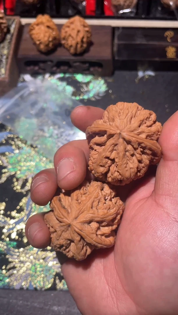 把件文玩核桃002大粗筋45