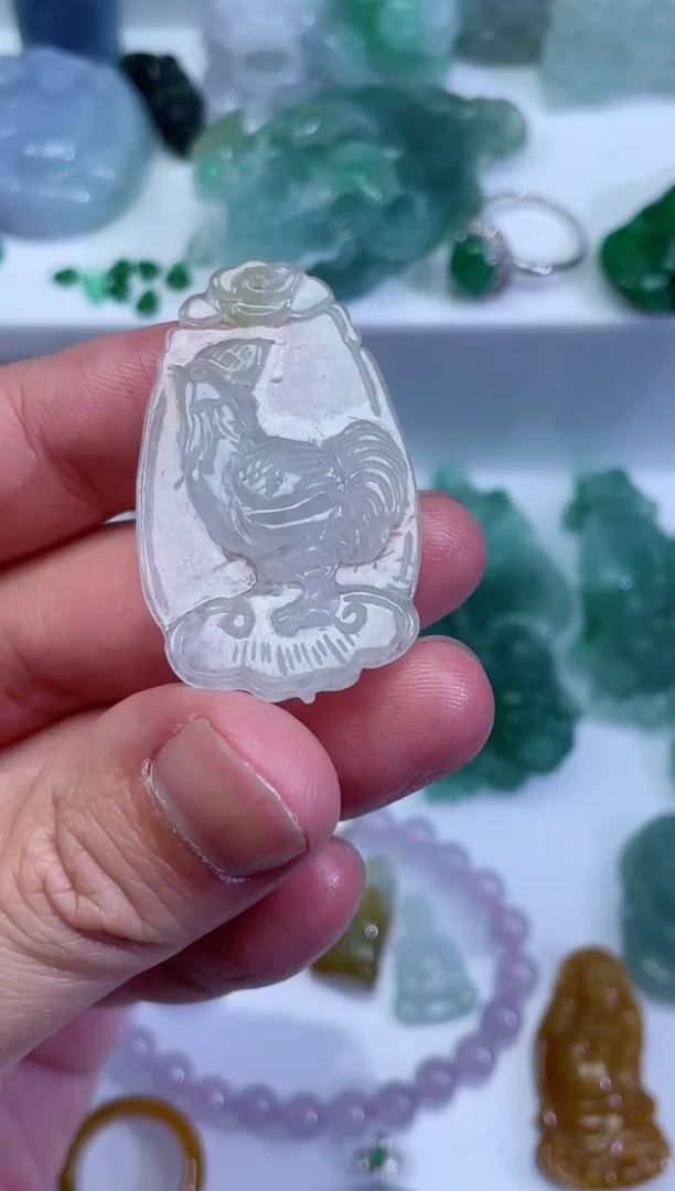 【闪购商品】翡翠颈饰未镶嵌鸡