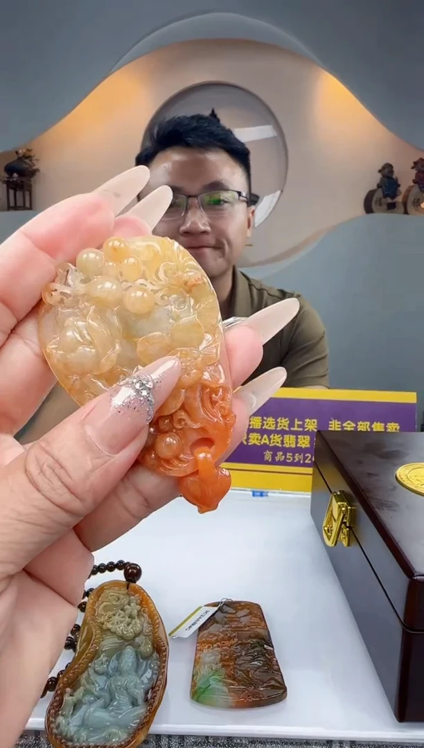 定制翡翠未镶嵌Q21329翡翠