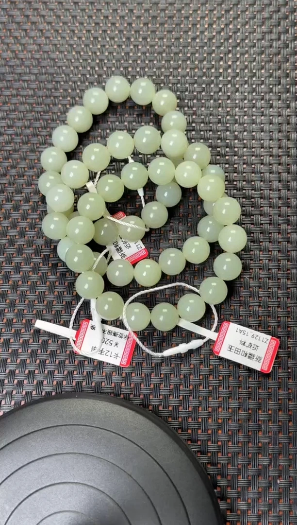 未镶嵌手串和田玉且末近矿卡12手串多样性发其一