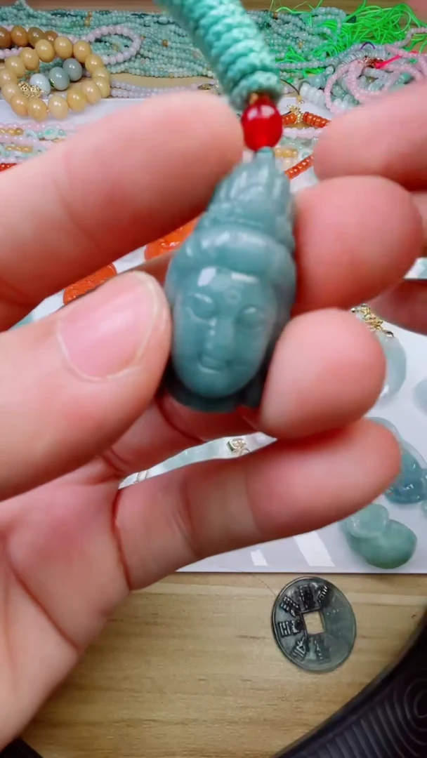 未镶嵌挂件翡翠1