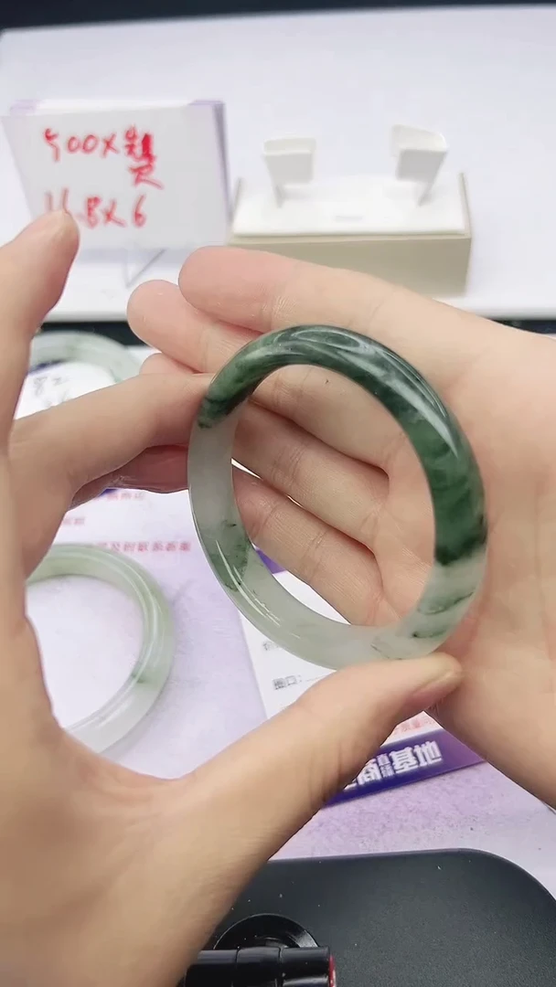 未镶嵌手镯石英质玉83-54/55