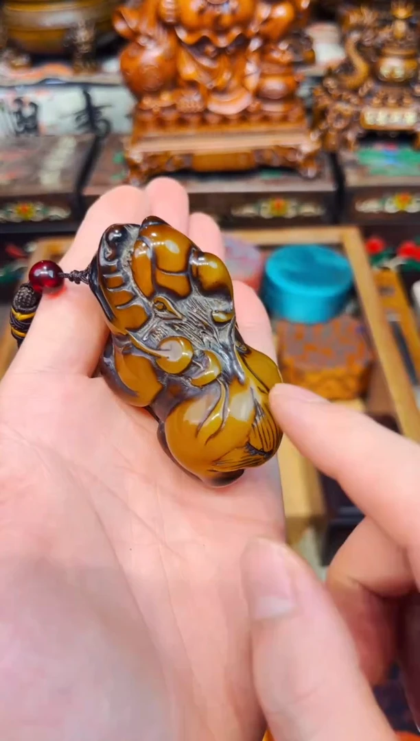 未镶嵌蜜蜡裸石Q瑞哥专属高端精品76