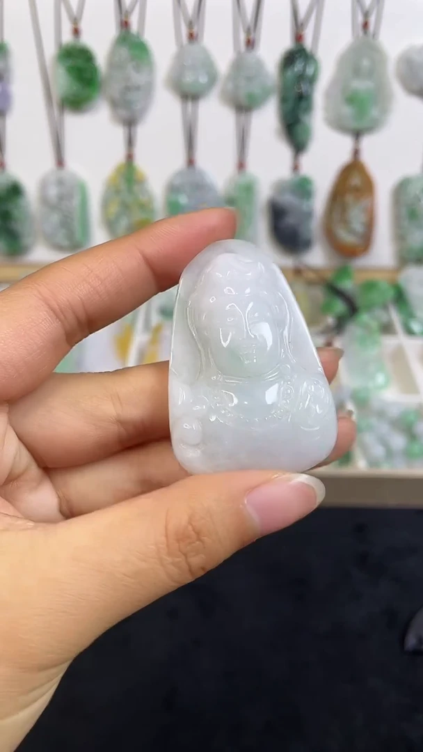 颈饰未镶嵌翡翠1