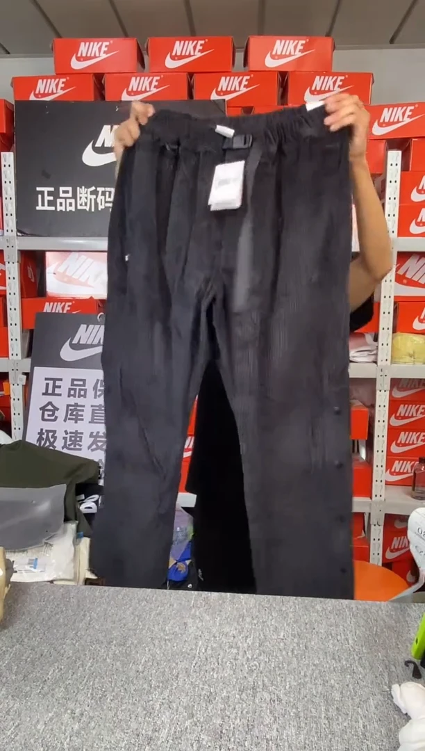 尺码180XL 黑色排扣裤 全新无暇 瑕疵直播间过款