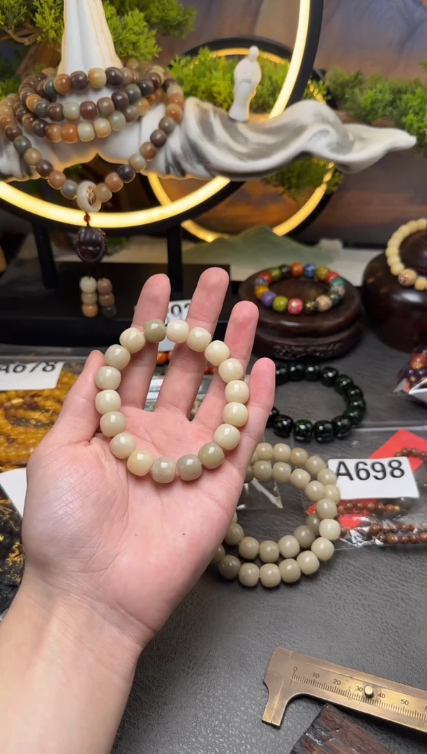 【闪购商品】菩提根/象牙果手串江南烟雨单圈 老型桶珠