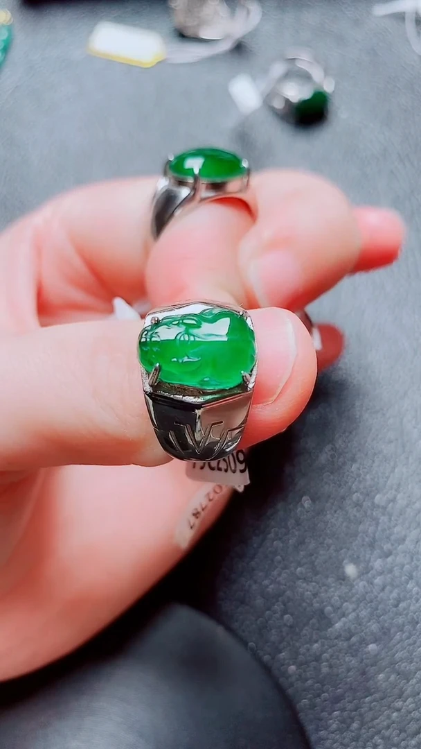 银S925镶嵌戒指翡翠翡翠