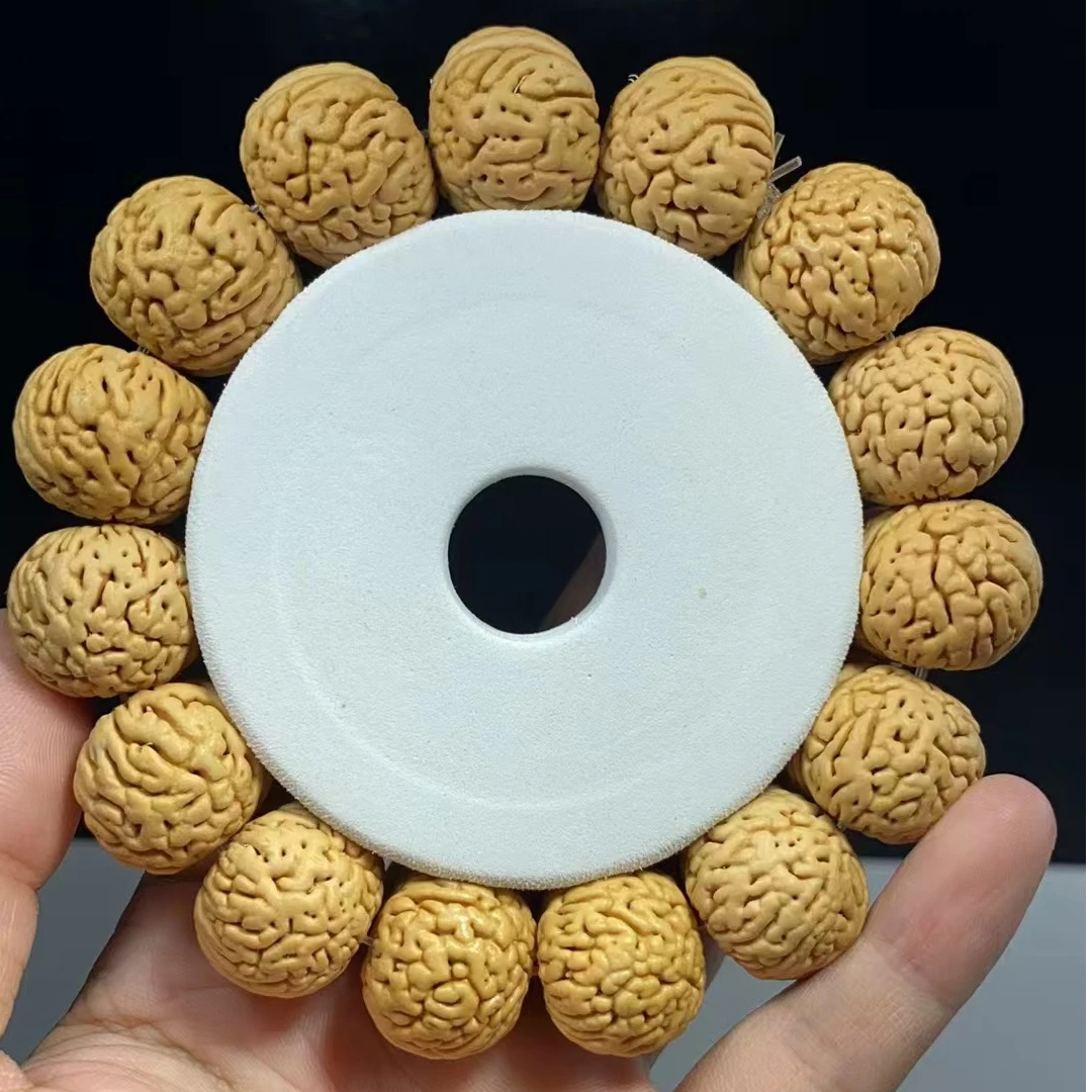 1.9（盘锦肌肉）桃核手串