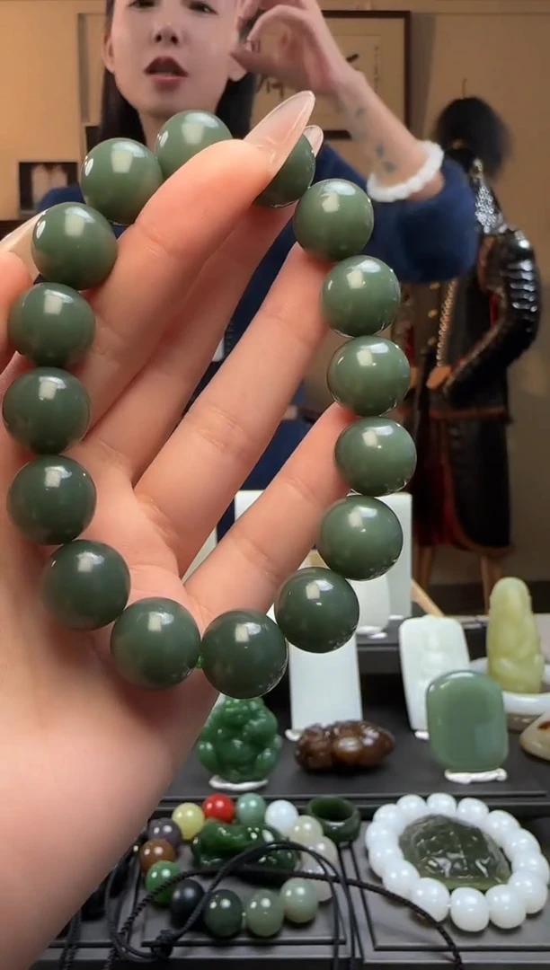 【闪购商品】和田玉圆珠卡14未镶嵌手串