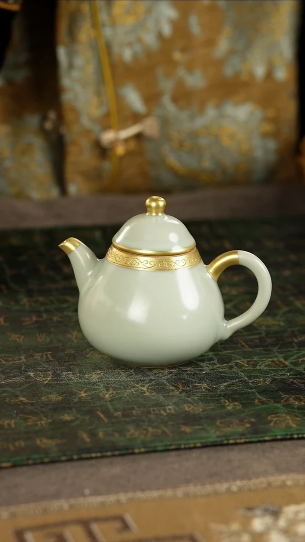 善窑厂汝窑天青描金茶壶