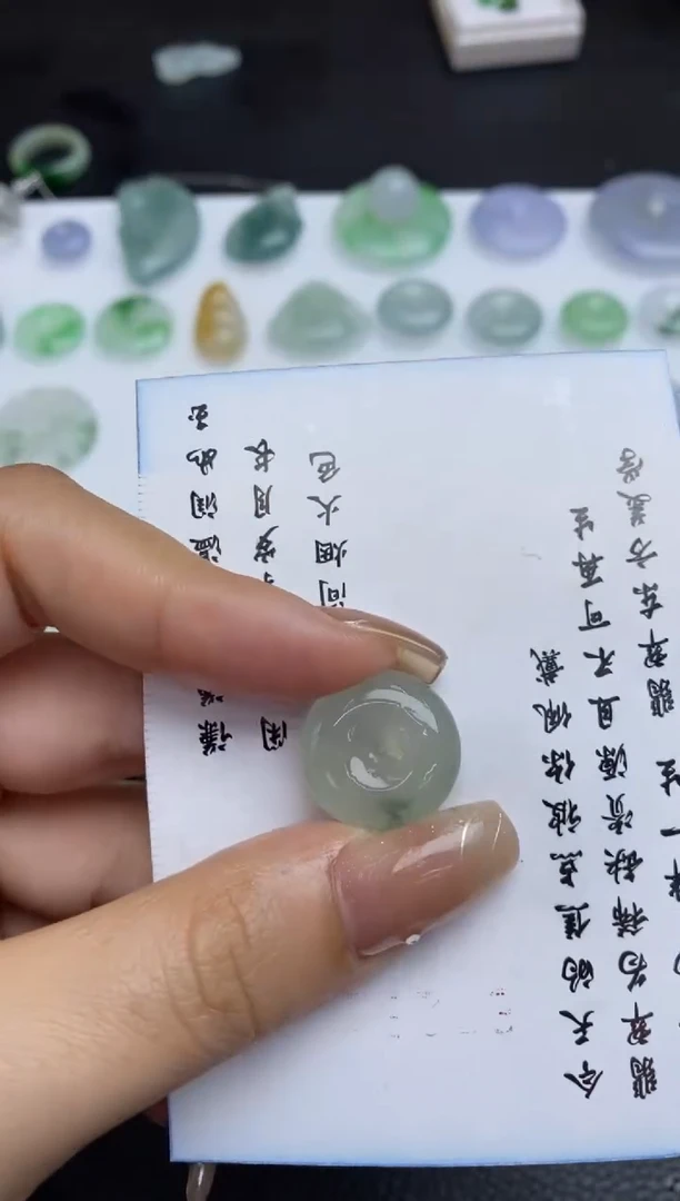 未镶嵌定制翡翠翡翠毛货~