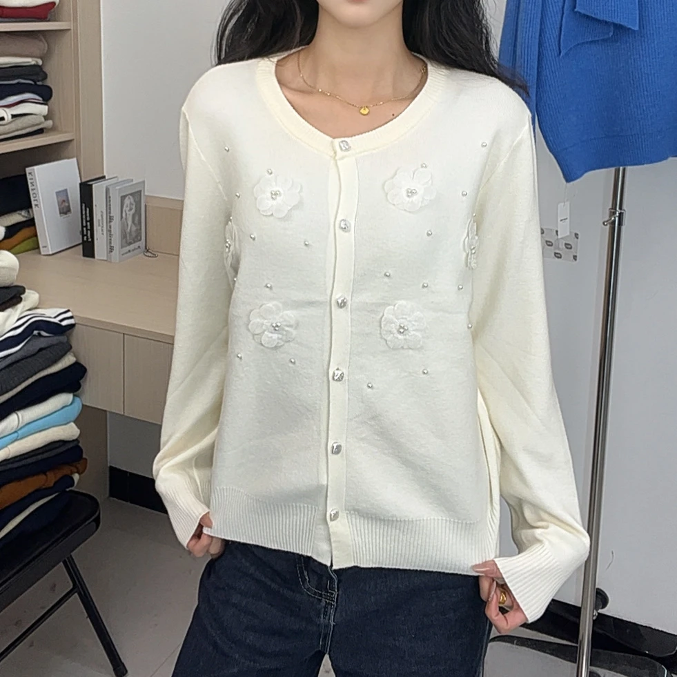 圆领针织毛针织衫口袋烫钻羊毛衫长袖针织衫女装开衫