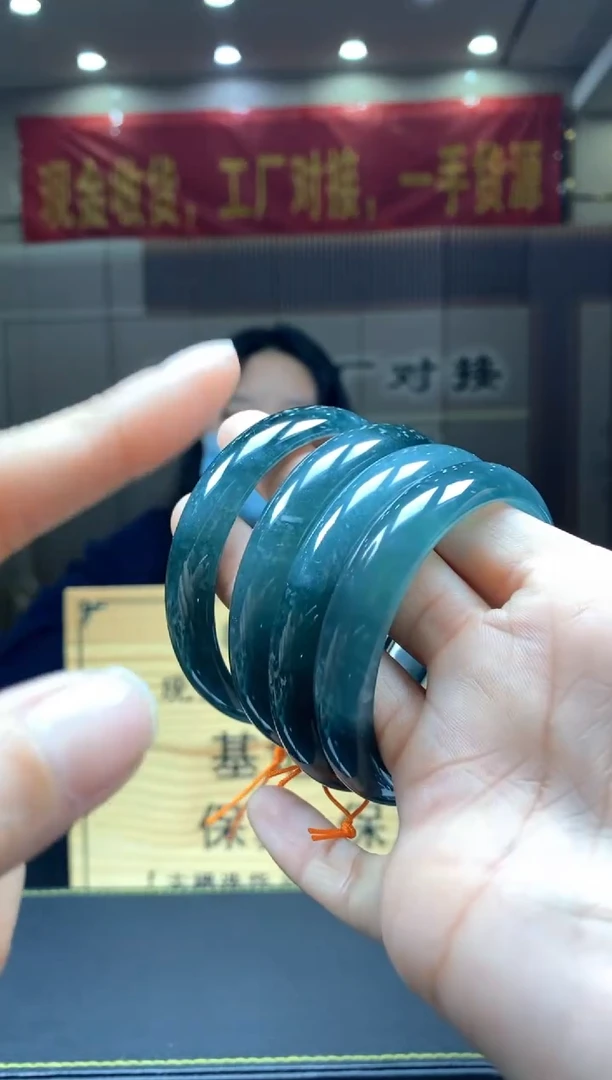 【闪购商品】定制翡翠未镶嵌多样性发货【只发一件】 *s30