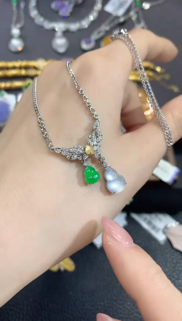项链18K金镶嵌翡翠A92翡翠
