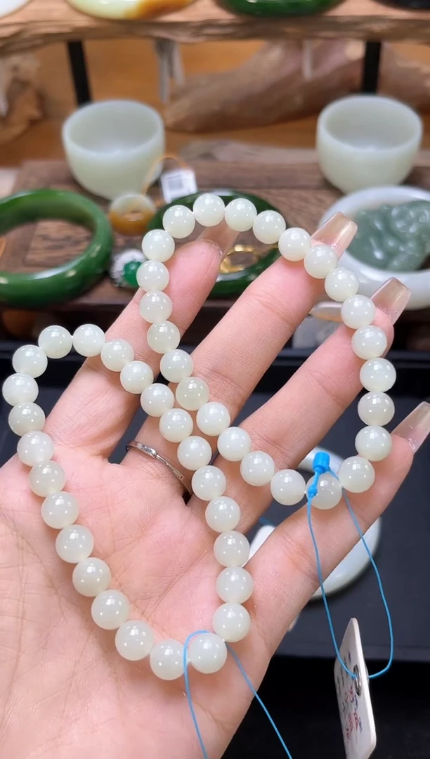 未镶嵌手串和田玉卡8于田 圆珠 多样性发一