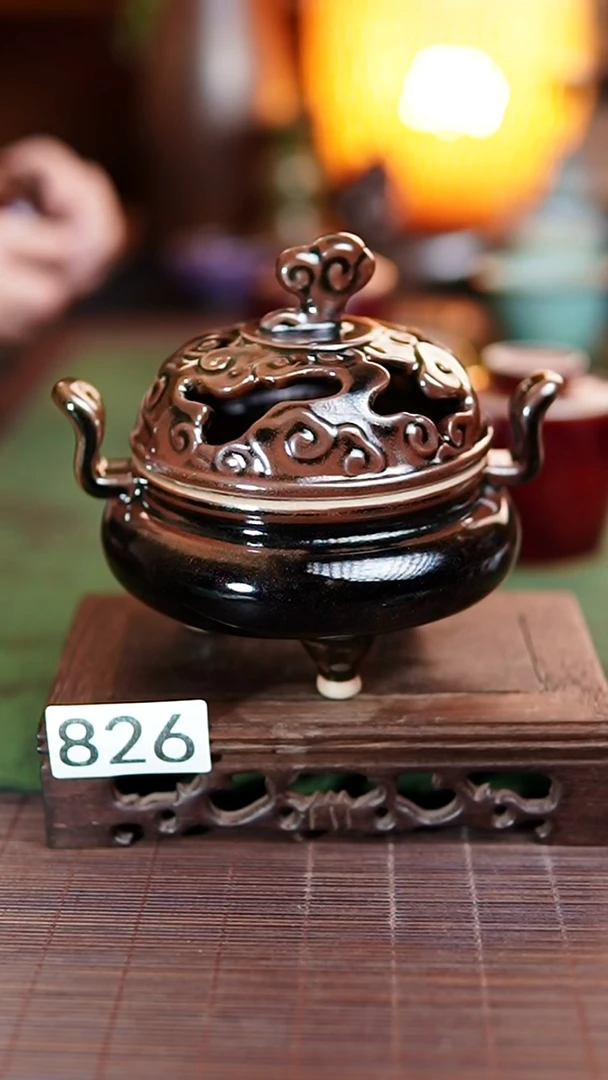 826铁锈釉 香炉带盖