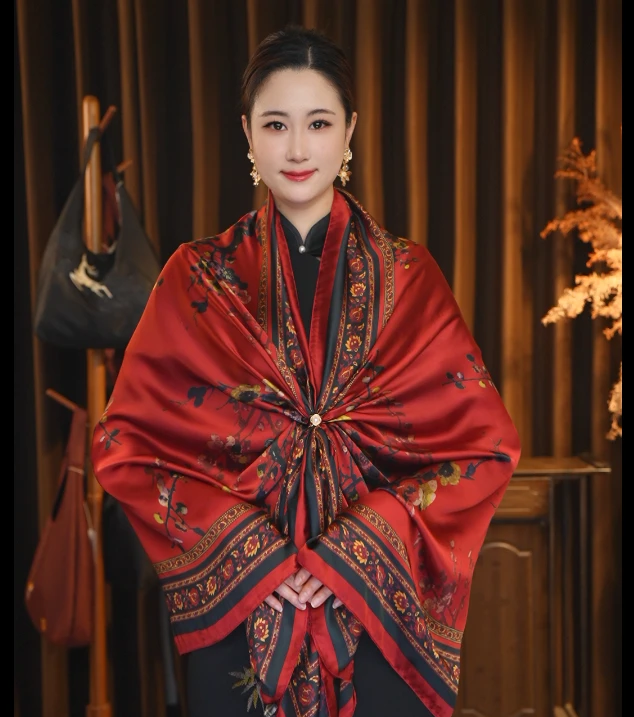 1-276  【梅香如故】丽景段80X180左右丝巾长巾