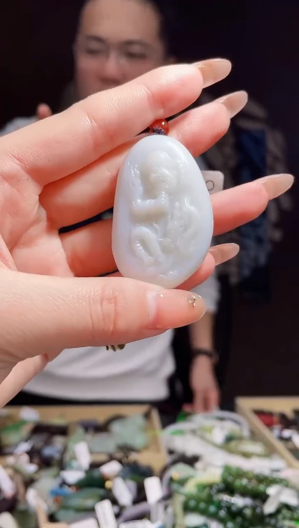 【闪购商品】和田玉颈饰未镶嵌拍一发一