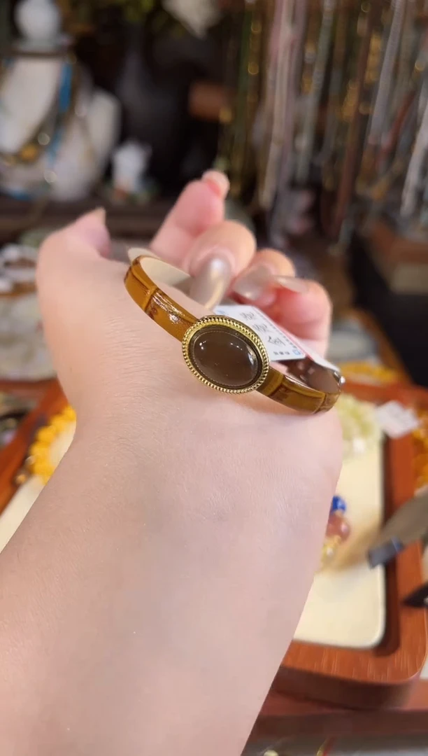 【闪购商品】和田玉手链未镶嵌多样性发货其一