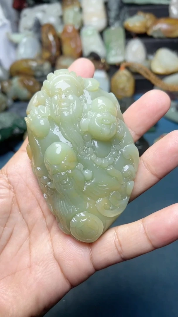 未镶嵌和田玉把件-