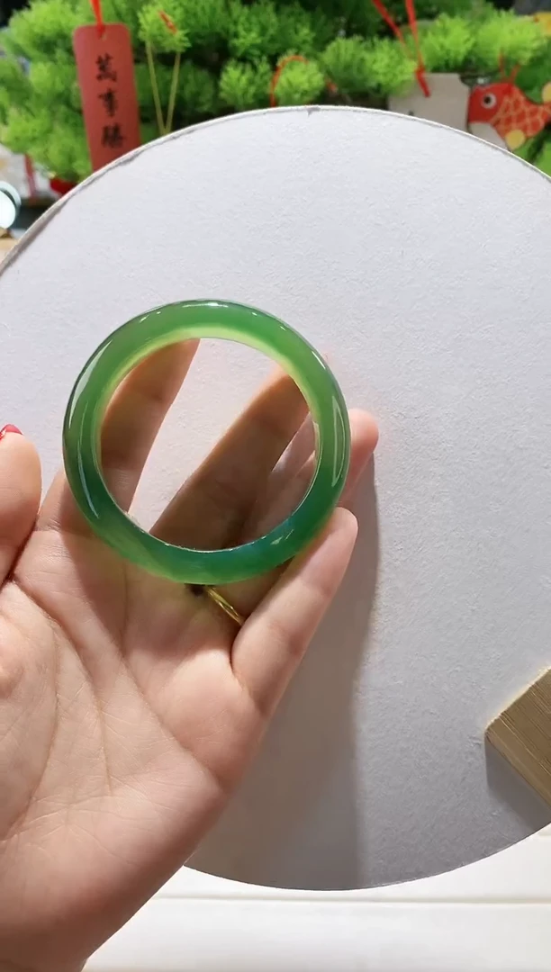 【闪购商品】玛瑙/玉髓手镯未镶嵌8-53