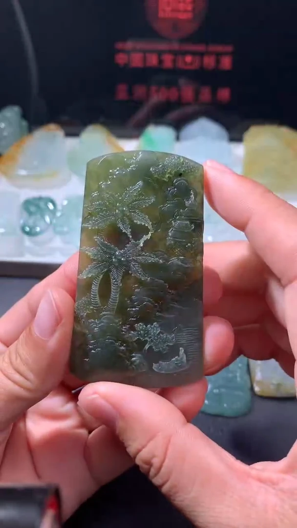 未镶嵌定制翡翠