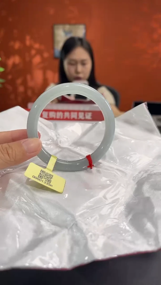 未镶嵌手镯翡翠14